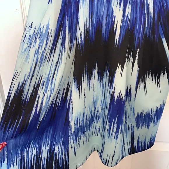 Betsey Johnson Contrast Cocktail Dress - Picture 4 of 6